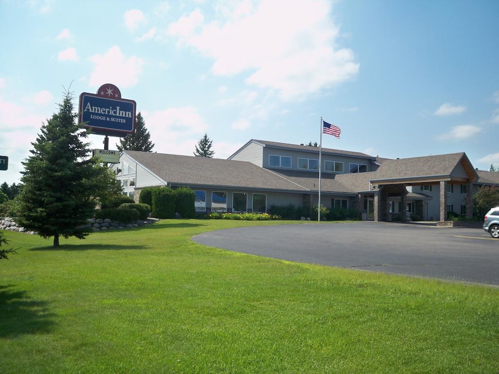 Americinn By Wyndham Rhinelander Экстерьер фото